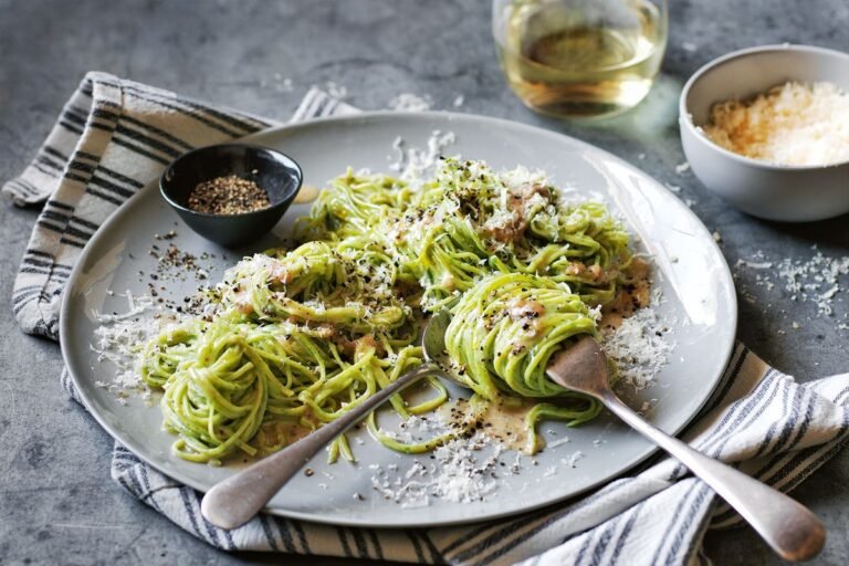 Come Preparare la Pasta Cacio e Pepe Fatta in Casa da Benedetta