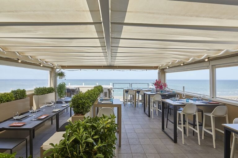 Cosa Sapere Prima di Visitare La Terrazza Sul Mare a Senigallia 1 cosa sapere prima di visitare la terrazza sul mare a senigallia